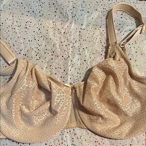 Chantelle Lace Beige Bra